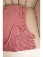 Dámská čepice s kapucí a pleteným vzorem tmavě růžová