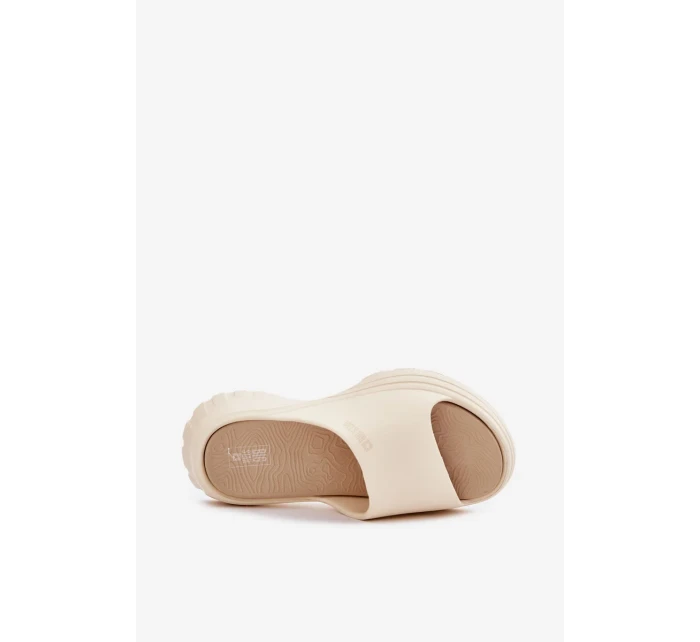 Dámske penové papuče Big Star - béžové