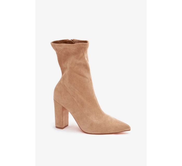 Topánky na podpätku model 222724 Step in style