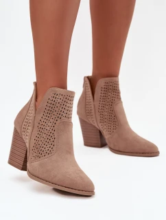 Topánky na podpätku model 218727 Krok vo veľkom štýle