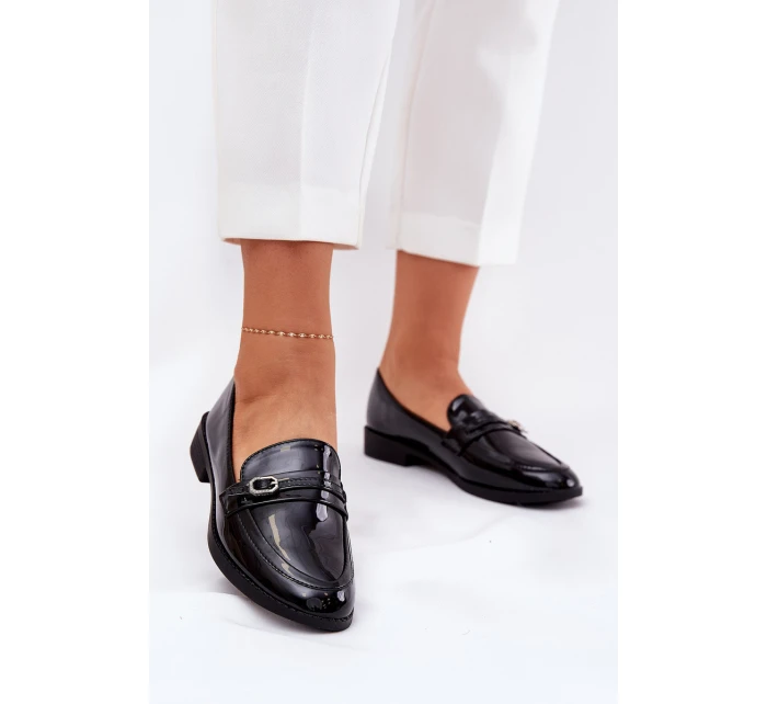 Lakierowane Mokasyny Damskie Z Ozdobną Sprzączką Czarne Mollan