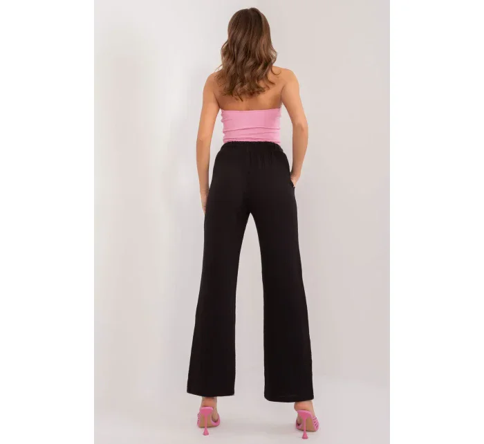 Dámske nohavice model 196926 Podúroveň Dámske nohavice model 196926 Podúroveň