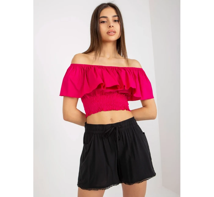 Šortky D73760M61531KH čierne