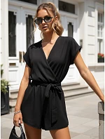 Kombinezon damski z dekoltem czarny model 22198782 - FashionStreet Kombinezon damski z dekoltem czarny model 22198782 - FashionStreet