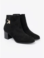 Exkluzívní černé dámské  kotníčkové boty na širokém podpatku