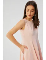 S358 Priliehavé šaty bez rukávov - púdrové
