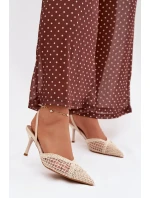 Sandále na podpätku model 224499 Vykročte štýlovo