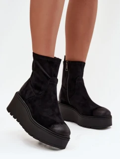 Dámské kotníkové boty na platformě model 21712609 Černé - VINCEZA