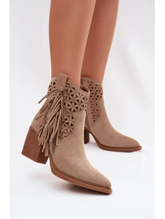 Dámské perforované kožené boty s  na s třásněmi Béžové model 22009794 - Boto