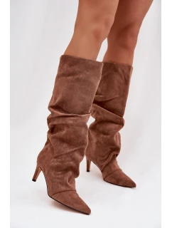 Topánky na podpätku model 221152 Krok vo veľkom štýle