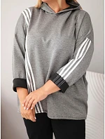 Dámska mikina Plus Size z viskózy s kapucňou a ozdobnými pásikmi, tmavošedá Dámska mikina Plus Size z viskózy s kapucňou a ozdobnými pásikmi, tmavošedá