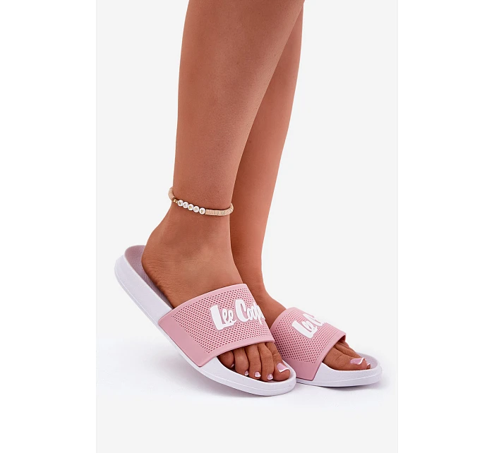 Dámské pantofle model 22089608 Růžové - Lee Cooper