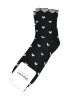 Dámské ponožky model 14559108 Srdce - Steven Dámské ponožky model 14559108 Srdce - Steven