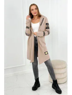 model 18980837 s nápisem tmavě béžová - K-Fashion