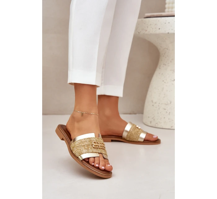 Skórzane Klapki Z Ozdobnym Detalem I Plecionką Zazoo 40426 Złote