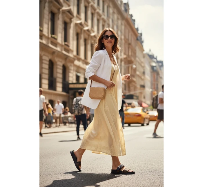 Dámské pantofle se zlatým sponou Černé Fiorisse