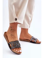 Dámska čiapka s volánikmi Black Evelins