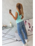 Blúzka bez ramienok s volánikmi v mätovej farbe