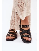 Zdobené Dámské Pantofle Na Plochém Podpatku S Pásky A Přezkou Černé model 21699522 - Boto Zdobené Dámské Pantofle Na Plochém Podpatku S Pásky A Přezkou Černé model 21699522 - Boto