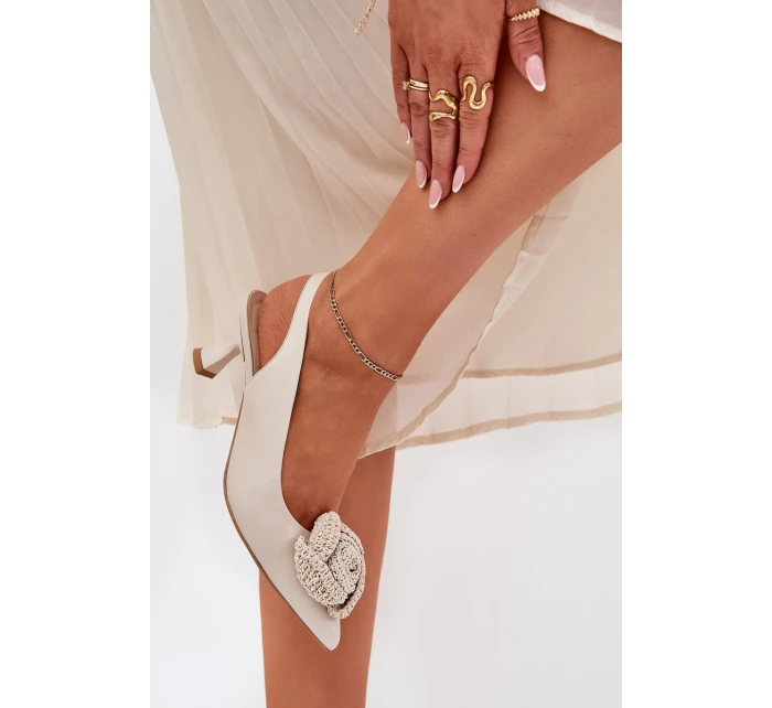 Kožené Elegantní Lodičky Na Podpatku Béžové model 21686772 - CheBello