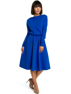 B087 Priliehavé midi šaty - kráľovská modrá