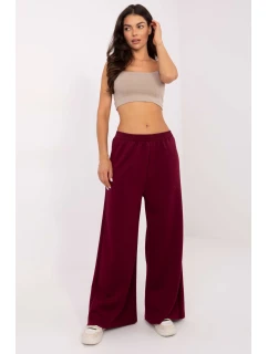 Tepláky model 218434 Taliansko Moda