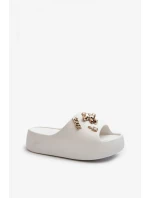 Papuče 4AX-15 white - Krok vo veľkom štýle