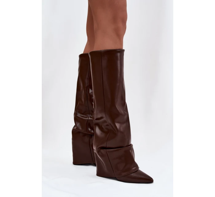 Topánky na podpätku model 221158 Krok vo veľkom štýle