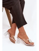 Žabky na podpätku model 225136 Krok vo veľkom štýle