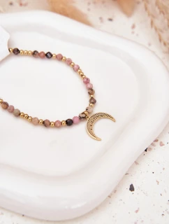 Náramek s korálky a zlatým měsícem