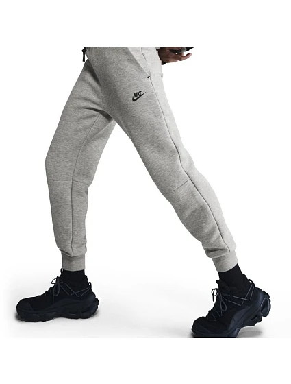 Dámské kalhoty Sportswear Tech Fleece model 21716413 - NIKE