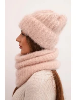 Dámská sada čepice a šály zimní huňaté s ozdobným model 22022705 světle pudrově růžová - K-Fashion