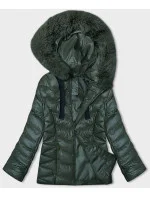 Tmavě zelená krátká zimní bunda s kapucí model 21246222 - J.STYLE