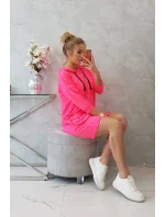 Šaty s kapucí růžové neonové Šaty s kapucí růžové neonové