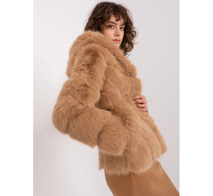 Kurtka AT KR model 19011855 camelowy - FPrice