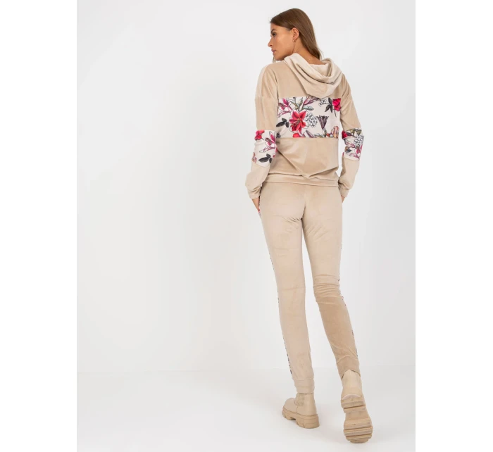 Souprava RV KMPL model 17639924 béžová - FPrice Souprava RV KMPL model 17639924 béžová - FPrice