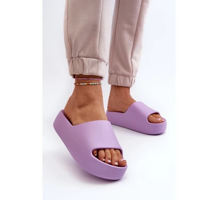 Dámské žabky na tlusté podrážce béžové model 21659145 - Boto Dámské žabky na tlusté podrážce béžové model 21659145 - Boto