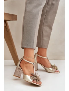 Sandále na podpätku model 212584 Krok vo veľkom štýle