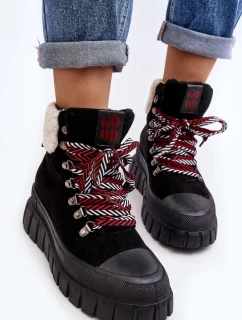 Izolované Trapper Boty Na Silné Podrážce, Černá Ralotta