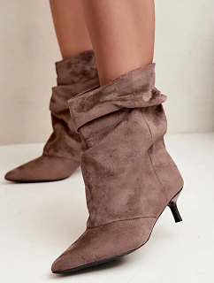Nazouvací kotníkové boty typu na podpatku Khaki model 22320914 - Boto