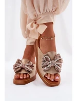 Dámské Pantofle Na Klínu S Mašlí Zlaté model 21692807 - Boto Dámské Pantofle Na Klínu S Mašlí Zlaté model 21692807 - Boto