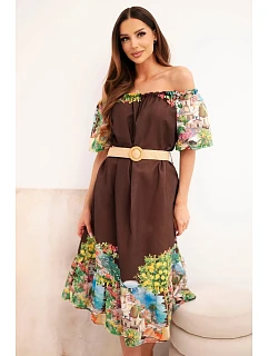 Dámské šaty model 22170767 střihu s páskem a krátkým rukávem hnědá - K-Fashion
