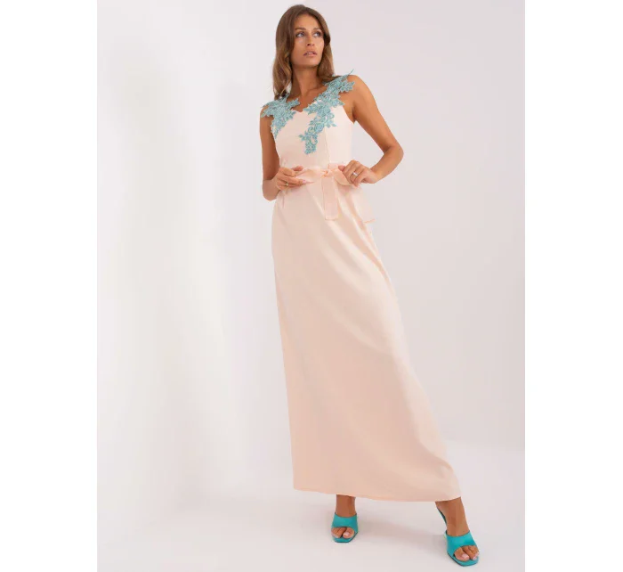 Šaty LK SK 506640 1.13P broskyňa