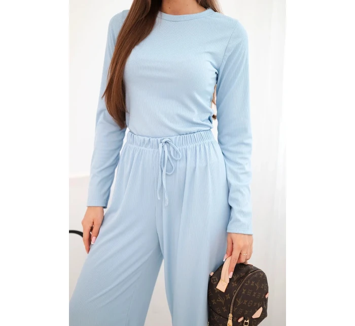 Dámska súprava z viskózy s blúzkou a širokými nohavicami modrá