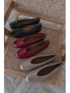 Dámské baleríny z eko kůže na ploché podrážce Černé model 21710667 - Boto