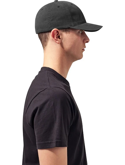6 panelová kšiltovka 55. black model 22412522 - Flexfit 6 panelová kšiltovka 55. black model 22412522 - Flexfit