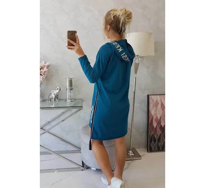 Morské šaty s kapucňou a potlačou