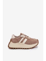 z semiše na masivní platformě Béžové model 22031733 - D&A z semiše na masivní platformě Béžové model 22031733 - D&A