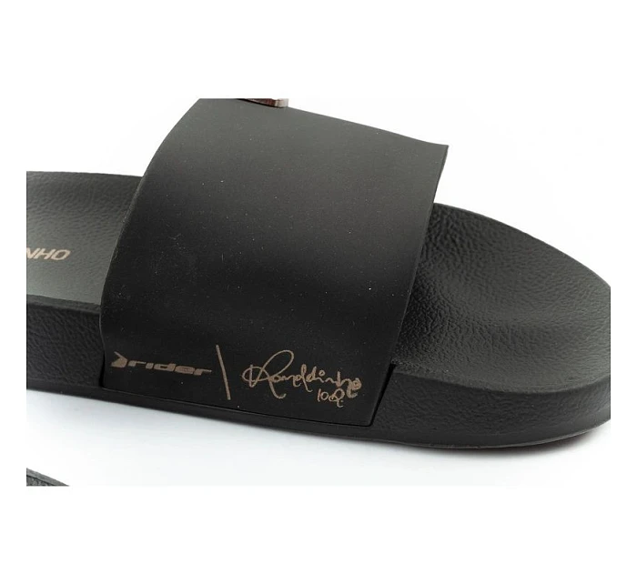 Pánské sportovní žabky model 22114899 Slide pohodlné černé pantofle - Rider