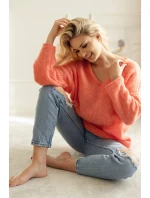 Sveter model 163199 PeeKaBoo